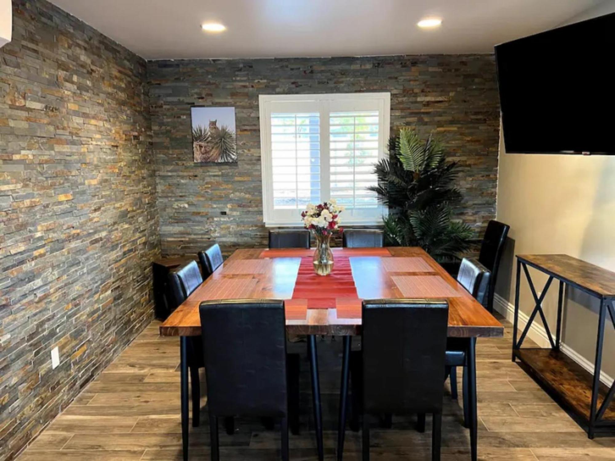 Lux Private Home - Pool, Billiards, 8 Smart Tvs, Board Games, Cotton Bedding - The Stone Sanctuary At Mccullough Hills Trailhead Las Vegas Eksteriør bilde