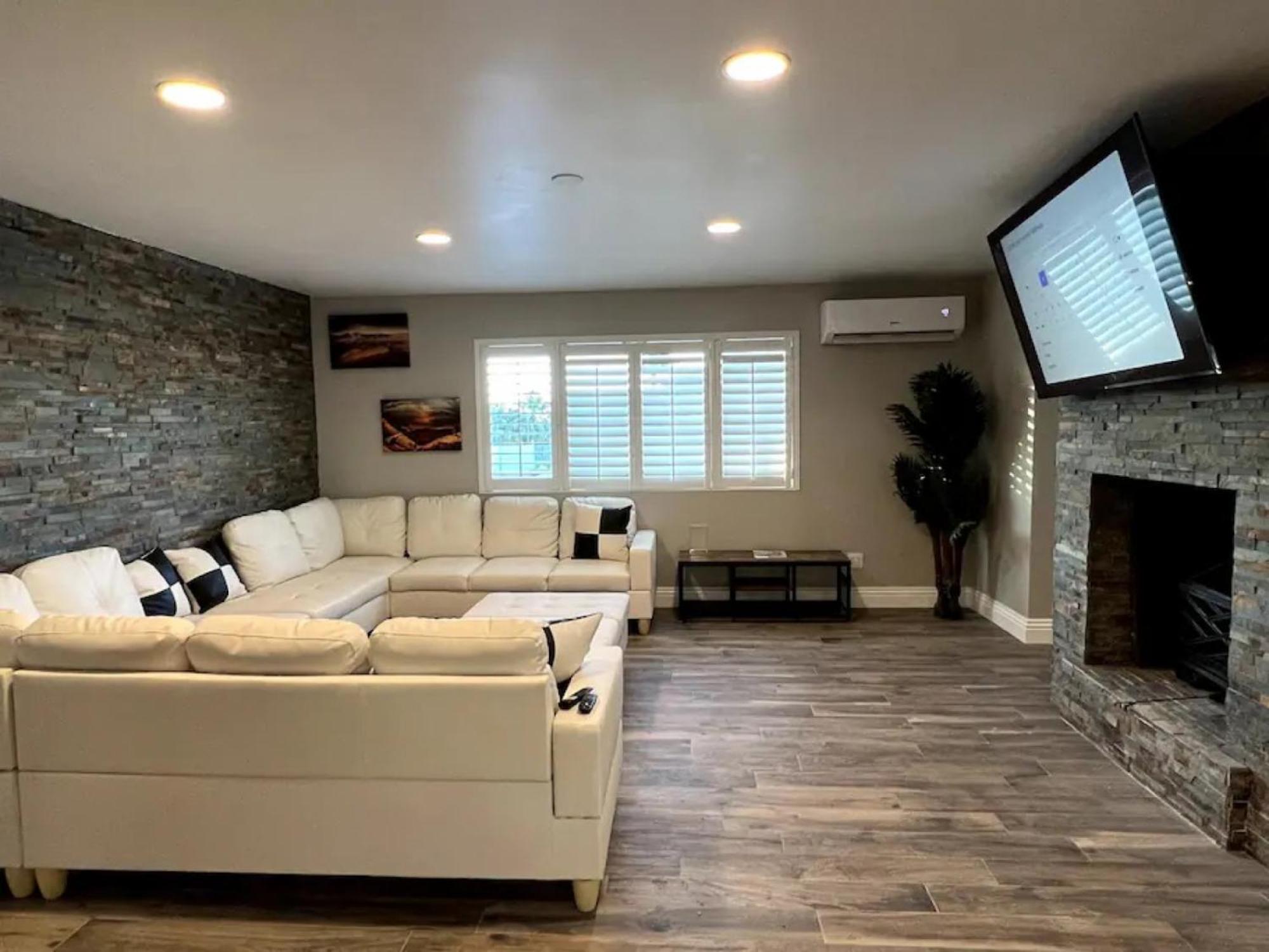 Lux Private Home - Pool, Billiards, 8 Smart Tvs, Board Games, Cotton Bedding - The Stone Sanctuary At Mccullough Hills Trailhead Las Vegas Eksteriør bilde